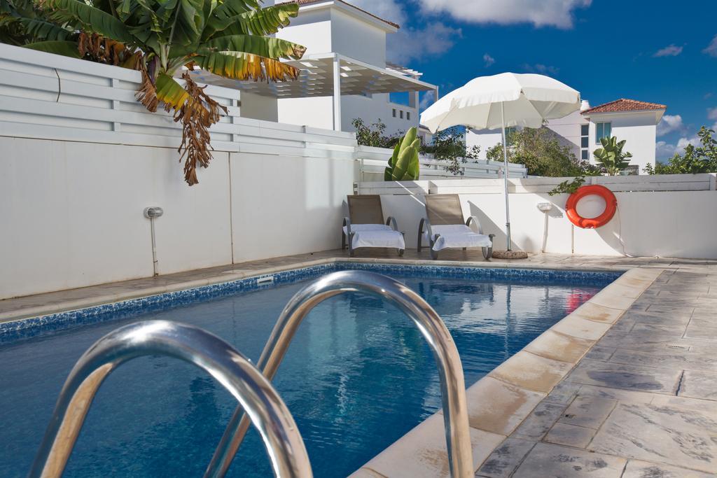 Avra Villas 帕拉利米尼 客房 照片