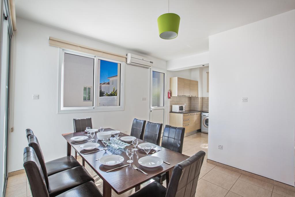 Avra Villas 帕拉利米尼 客房 照片